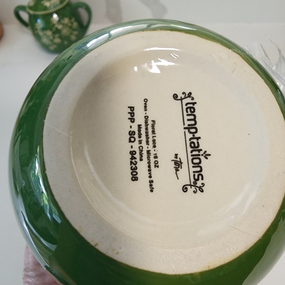 Temptations Green Floral Lace Ceramic Set of 3 - Picture 5 of 8
